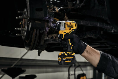 12v MAX Cordless Impact Wrench Kit